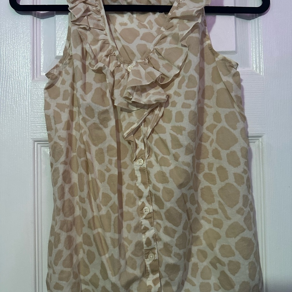 Giraffe Print Sleeveless Top - Cream